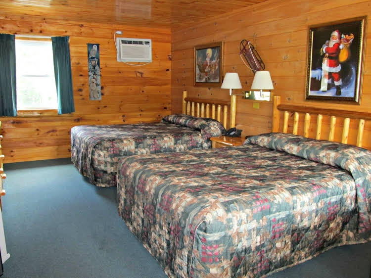 North Pole Inn - thumb 1