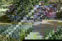 Calhoun House Inn  Suites