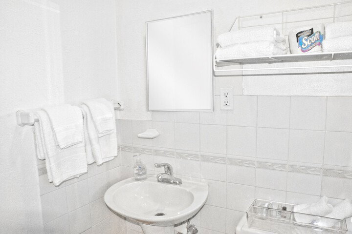 Easterner Motel - thumb 3