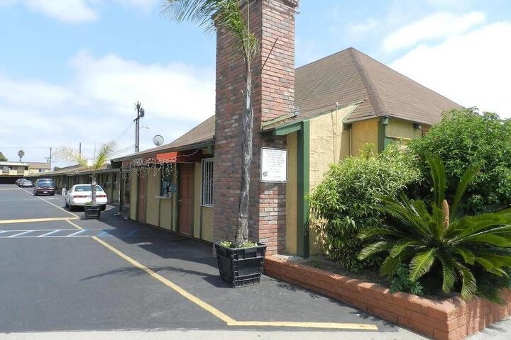 Starlite Motel - thumb 3