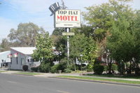Top Hat Motel