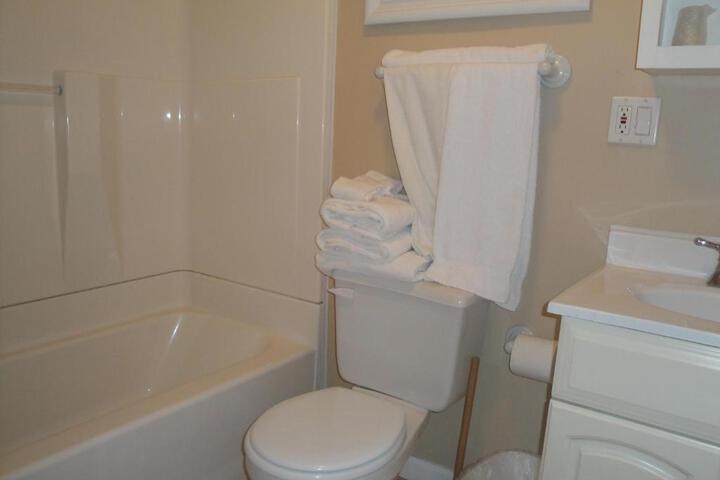 Sifting Sands Motel - thumb 6