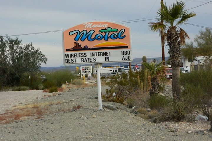 Marine Motel - thumb 3