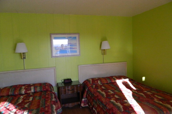 Marine Motel - thumb 6