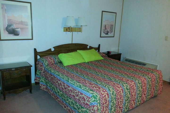 Marine Motel - thumb 5