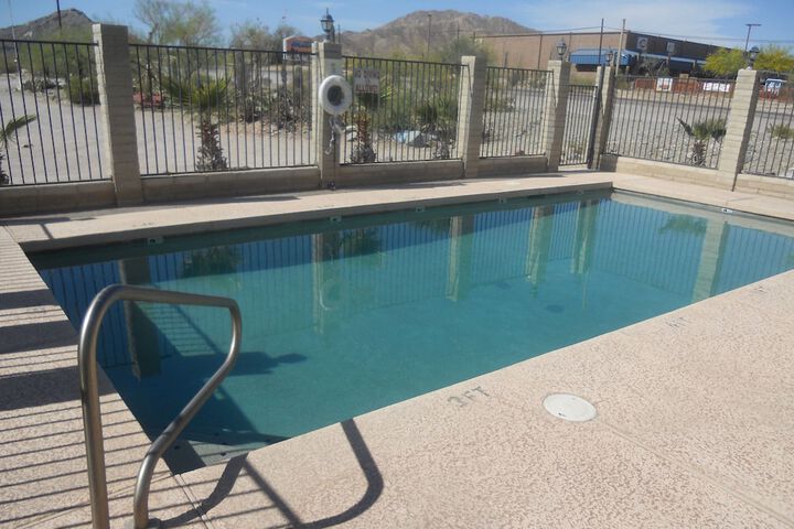 Marine Motel - thumb 4