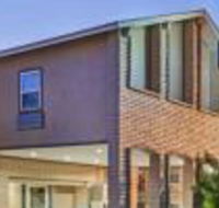 Days Inn by Wyndham Kenedy - Accommodation Michigan