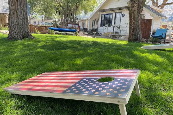 West Walker Motel - thumb 1