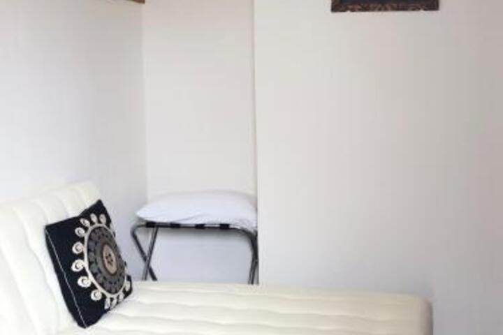 Eldorado Hotel - thumb 2