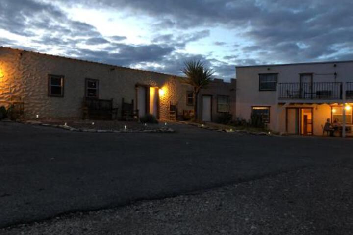 Eldorado Hotel - thumb 1