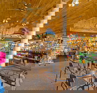 West Beach Resort - Accommodation Michigan