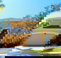 Watersong Dream House 5 Bedroom - Accommodation Michigan