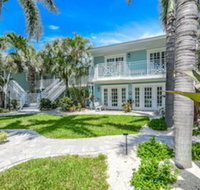 Tropical Breeze Resort - Accommodation Michigan