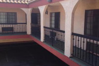 La Mirage Inn