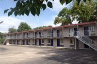 Loyalty Inn Petersburg