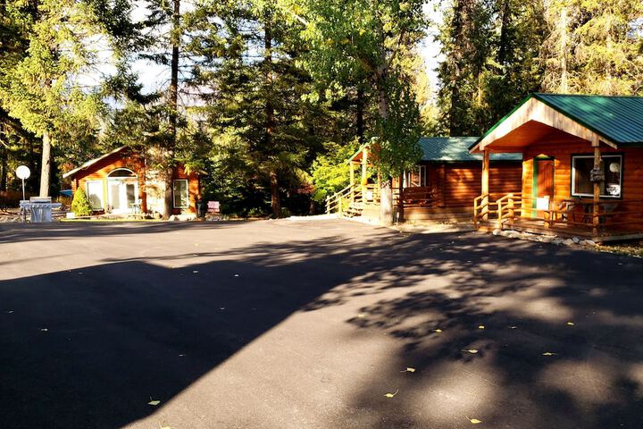 Riverfront Motel - thumb 1