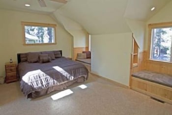 Pine Needle Meadows - thumb 5