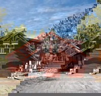 Wolfgang Family Retreat - Accommodation Michigan