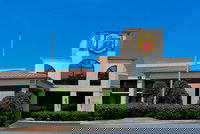 Super 8 by Wyndham Huntersville/Charlotte Area