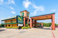 Quality Inn  Suites Garland - East Dallas