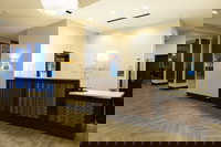 Holiday Inn Express  Suites Aiken an IHG Hotel