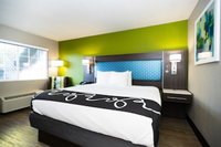 SureStay Plus Hotel by Best Western Point Richmond