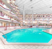 Howard Johnson by Wyndham Lima - Accommodation Michigan