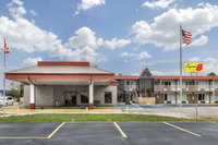 Super 8 by Wyndham Perrysburg