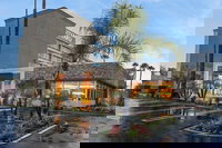 Courtyard by Marriott Los Angeles Woodland Hills