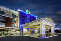 Holiday Inn Express  Suites Lexington Park-California an IHG Hotel