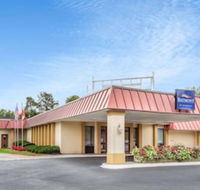 Baymont by Wyndham Queensbury / Lake George - Accommodation Michigan