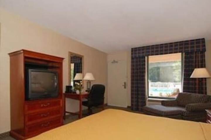 Travelodge By Wyndham Suffolk - thumb 7