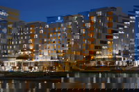 Embassy Suites by Hilton The Woodlands at Hughes Landing