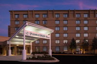 DoubleTree by Hilton Hotel Laurel