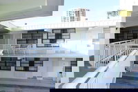 Holiday Shores Beach Club