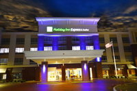 Holiday Inn Express  Suites Toledo South - Perrysburg an IHG Hotel