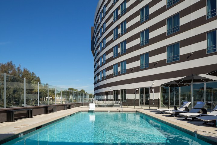 The Bicycle Hotel & Casino - thumb 1