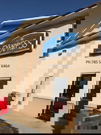 Express Inn and Suites Fort Riley Junction City KS