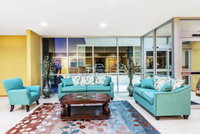 Days Inn  Suites by Wyndham El Dorado