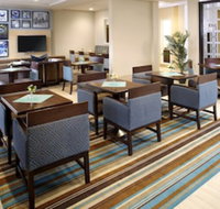 Hawthorn Suites by Wyndham Wheeling at the Highlands - Accommodation Michigan