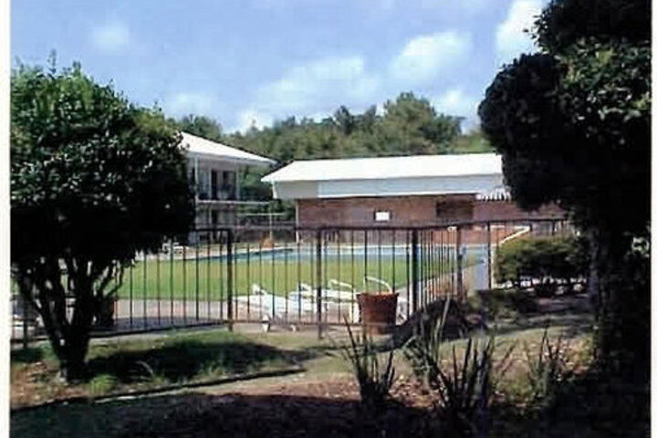 HOWARD JOHNSON SHREVEPORT LA - thumb 0