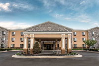 Econo Lodge Inn  Suites