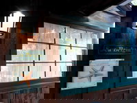 Redwood Hollow Cottages