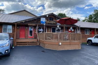 Alpine Country Inn and Suites