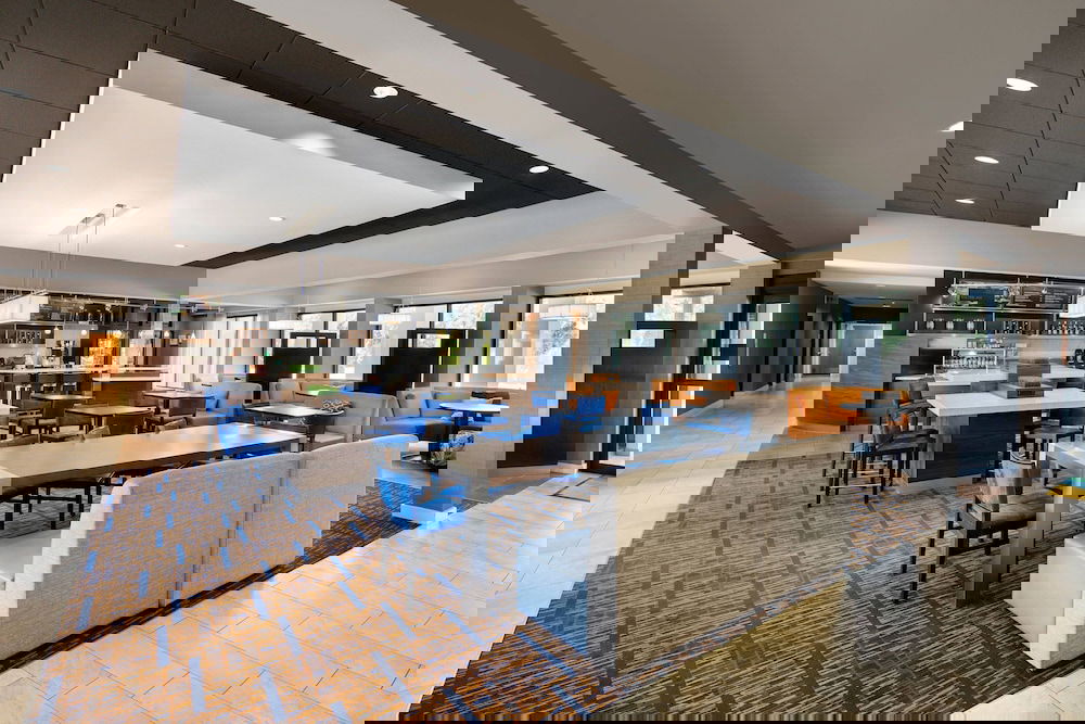 Courtyard By Marriott Addison Midway - thumb 5