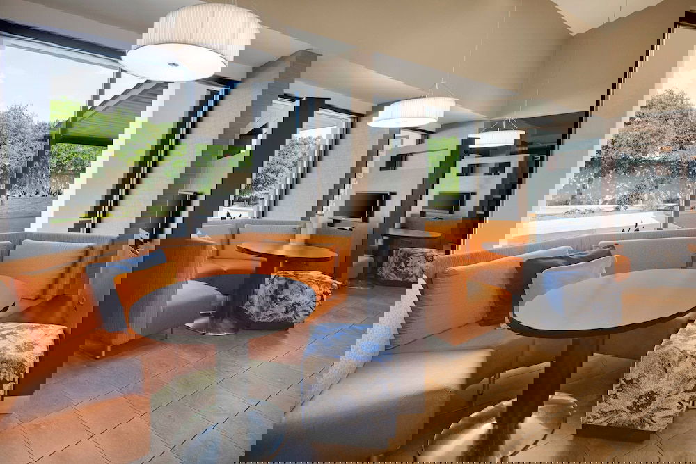 Courtyard By Marriott Addison Midway - thumb 4