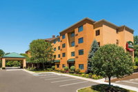 Courtyard By Marriott Danbury