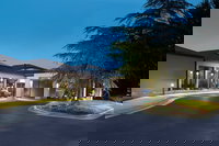 Courtyard by Marriott Raleigh Midtown