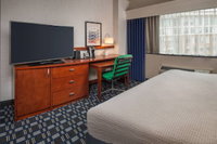 Courtyard by Marriott Arlington Crystal City/Reagan National
