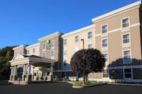 Holiday Inn Express Hotel  Suites Danbury - I-84 an IHG Hotel